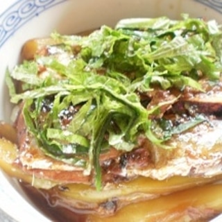 さんま蒲焼き缶と茄子のかば焼き丼